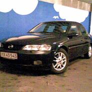 Opel Vectra b (SOLGT)