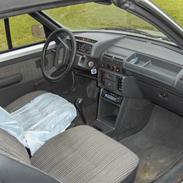 Peugeot 205 cabriolet [ SOLGT ]