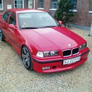 BMW 318i