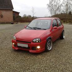 Opel Corsa b - TOTALSKADET