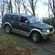 Mitsubishi Pajero sport GLs