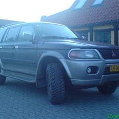 Mitsubishi Pajero sport GLs