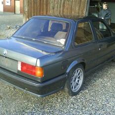 BMW E30 # Under ombygning #