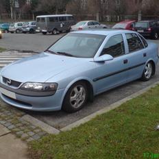 Opel Vectra b