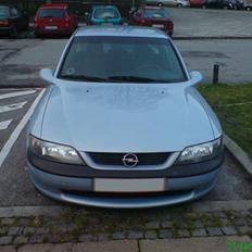 Opel Vectra b