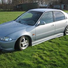 Honda civic 1.5 VTec E  