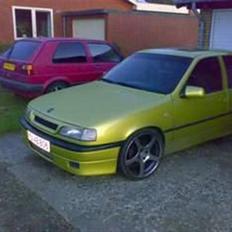 Opel Vectra 2000 Turbo *SOLGT*