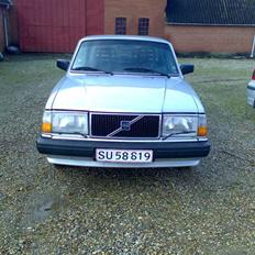 Volvo 240 GL