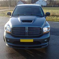 Dodge RAM SRT10 