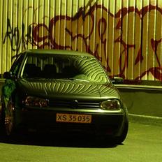 VW Golf 4