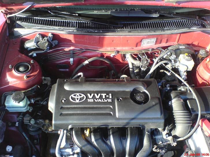 Toyota Corolla - Den fine VVTi motor :-) billede 7