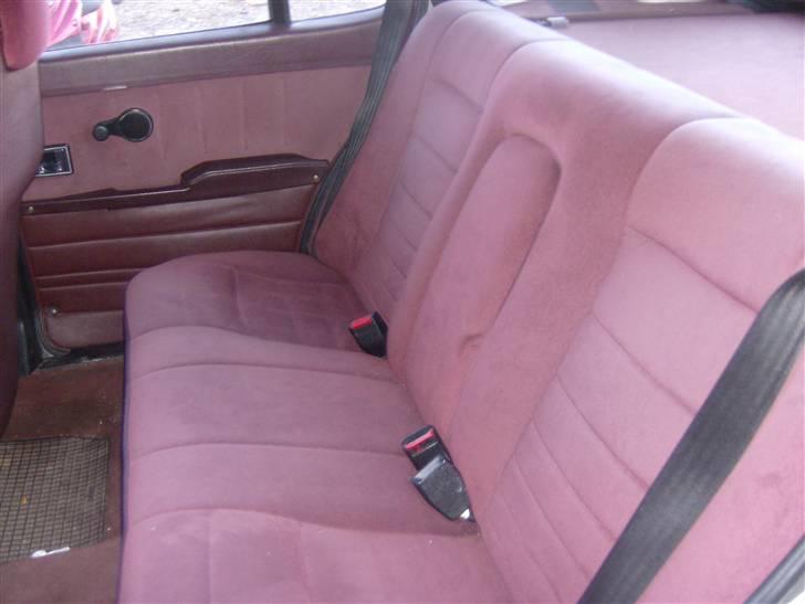 Saab 900i (Er slogt) - Inden i :D billede 13