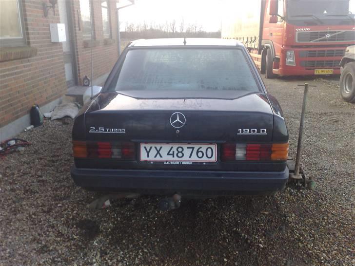 Mercedes Benz 190D*SOLGT* billede 3