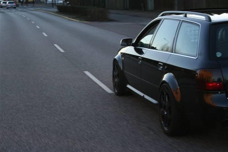 Audi S6 340hk SOLGT billede 14