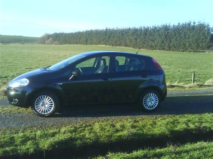 Fiat grande punto1.3 JTD solgt billede 3
