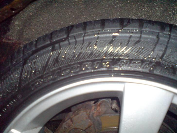 Mazda 323F*solgt* billede 4