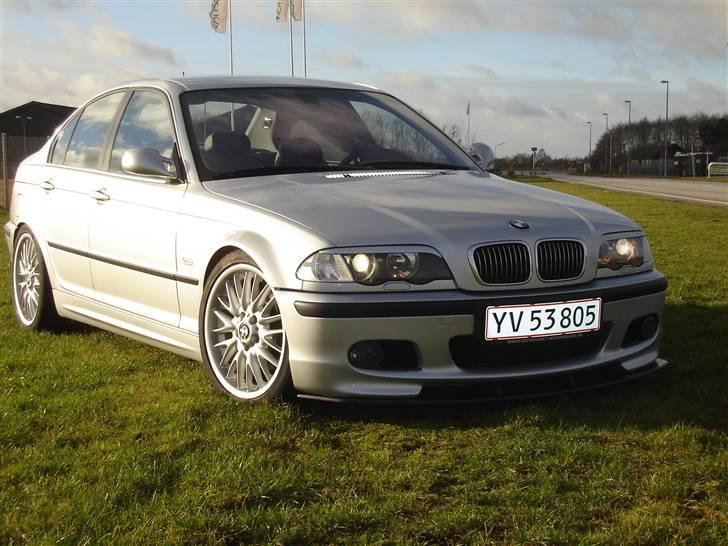 BMW e46 TIL SALG billede 2