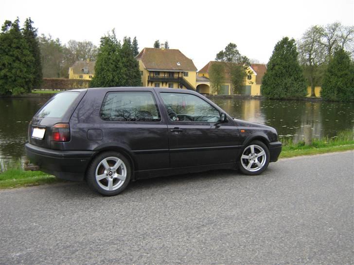 VW Golf 3*Solgt* billede 1