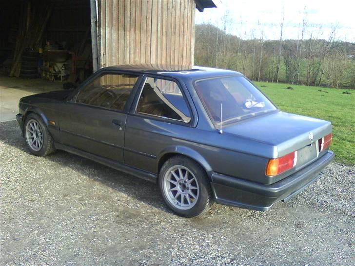 BMW E30 # Under ombygning # billede 2