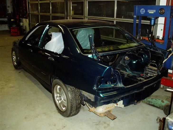 BMW E36 320i -Solgt- billede 8