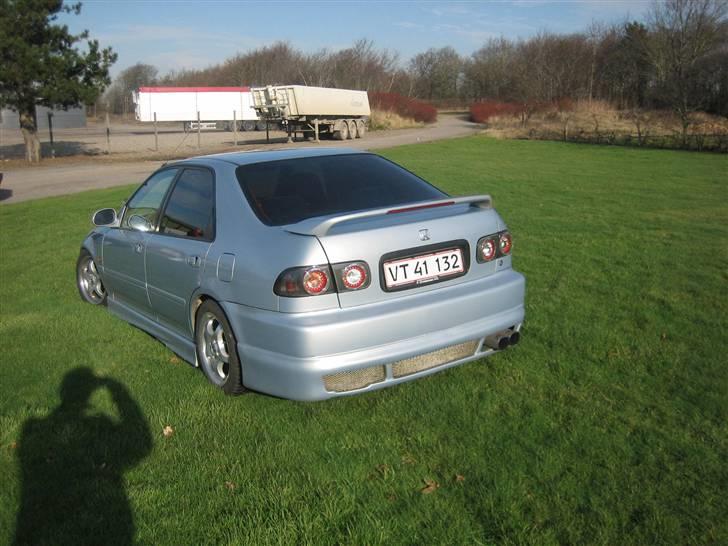 Honda civic 1.5 VTec E   billede 4