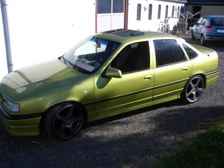 Opel Vectra 2000 Turbo *SOLGT* - Et godt billede af den jeg fandt på opelpower fra den gamle ejer :-) billede 5