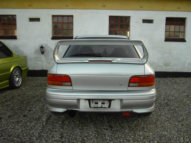 Subaru Impreza - SOLGT billede 3