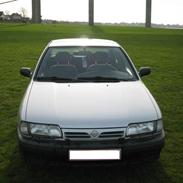 Nissan Primera 1,6E