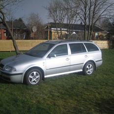 Skoda Octavia Ambiente (combi)