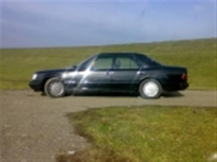 Mercedes Benz W124 billede 8