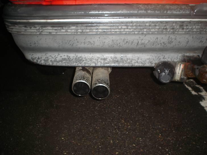 Opel Kadett e fun - udstødning.. gik lidt galt så nu hænger den lidt billede 7