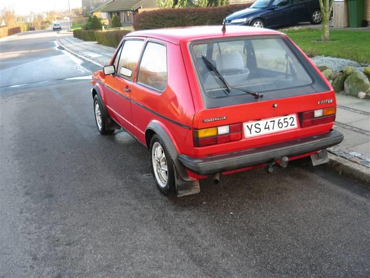 VW GOLF 1 (SOLGT) billede 4