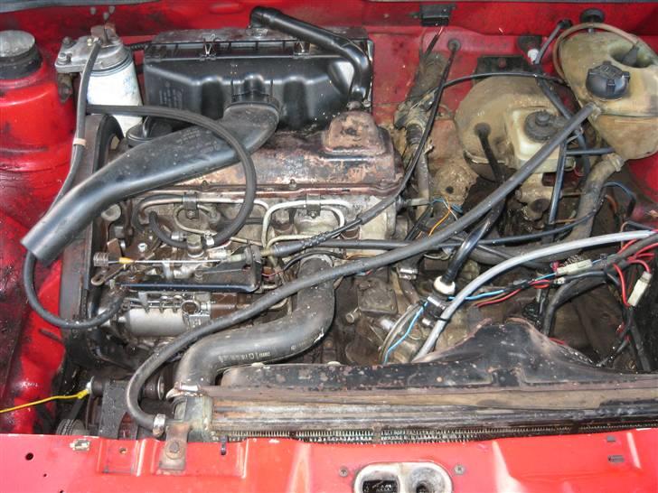 VW GOLF 1 (SOLGT) billede 8