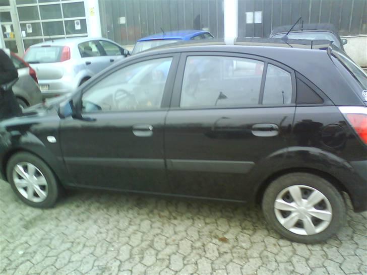 Kia Rio | Solgt billede 3