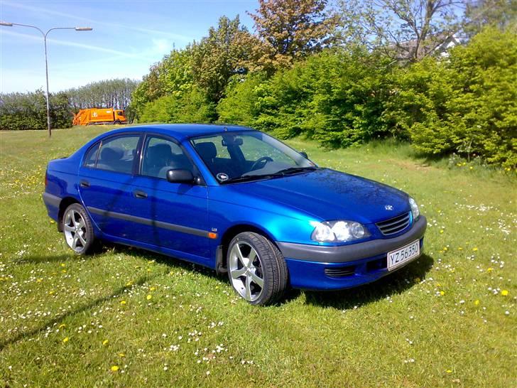 Toyota Avensis T22 PS2 SOLGT :( billede 2