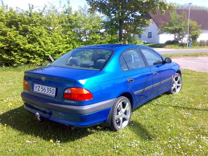 Toyota Avensis T22 PS2 SOLGT :( billede 6