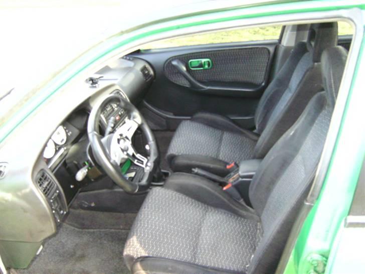Nissan Primera GT "Kermit" SOLGT billede 9