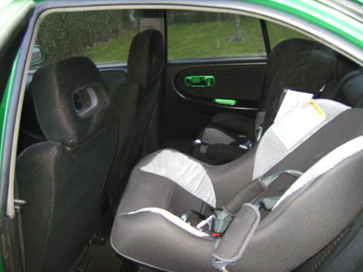 Nissan Primera GT "Kermit" SOLGT billede 11