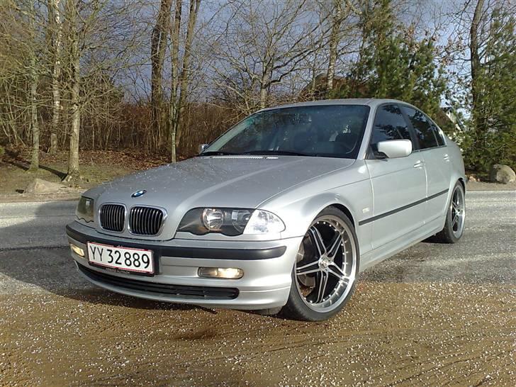 BMW 323i ##SOLGT## billede 9