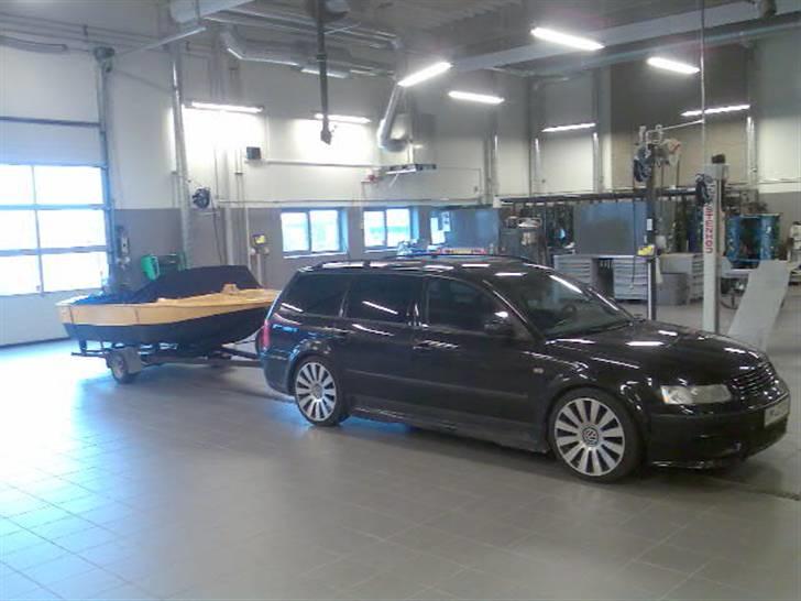 VW Passat 1,8 20V FULD LÆDER - 19´´ og tilhørende båd :P billede 14
