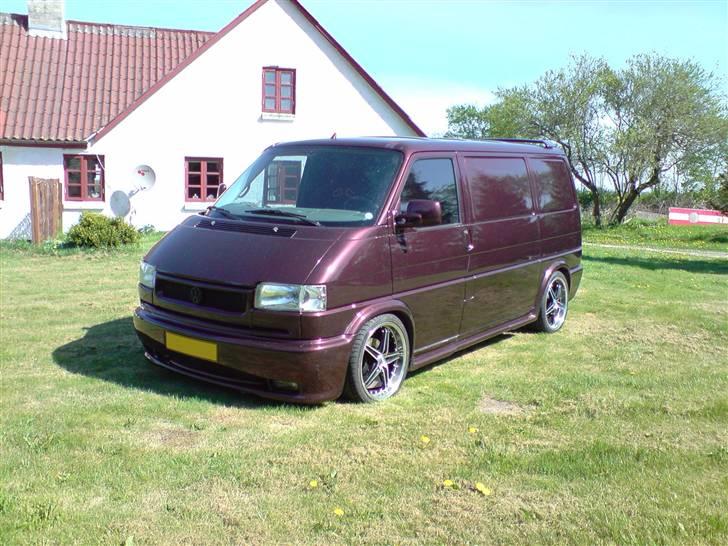 VW Transporter 2,5 TDI Solgt billede 2