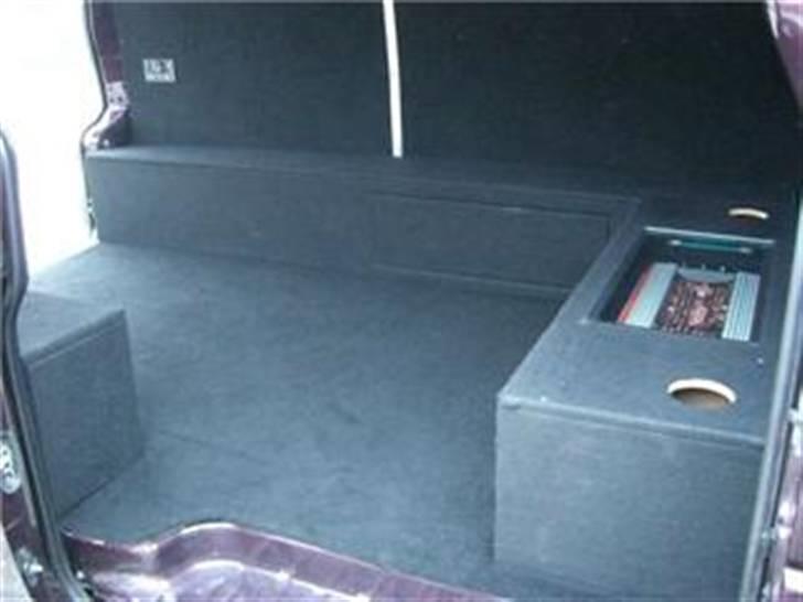 VW Transporter 2,5 TDI Solgt billede 8