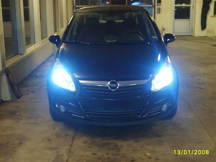 Opel Corsa D 1,4 Sport 5 Dr. billede 3