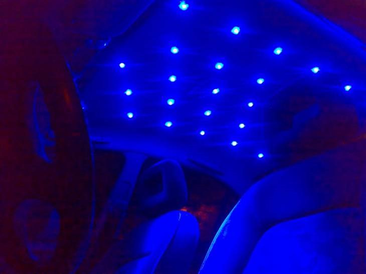 {{currentPhoto.altText}} billede {{currentPhoto.number}}