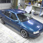 Opel Vectra 2.0i solgt