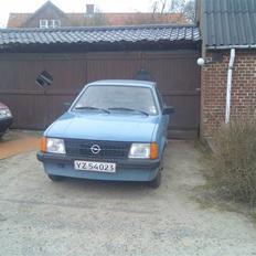 Opel Kadett D 1.3s 