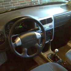 VW polo 1,6 (solgt)