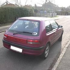 Mazda 323 Solgt!