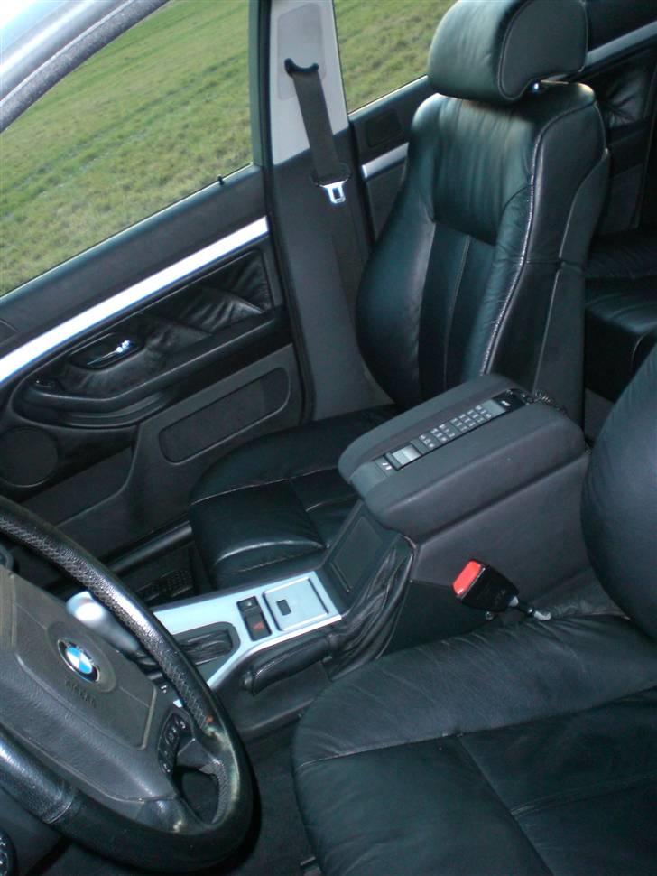 BMW 523 i aut. E39 solgt billede 7