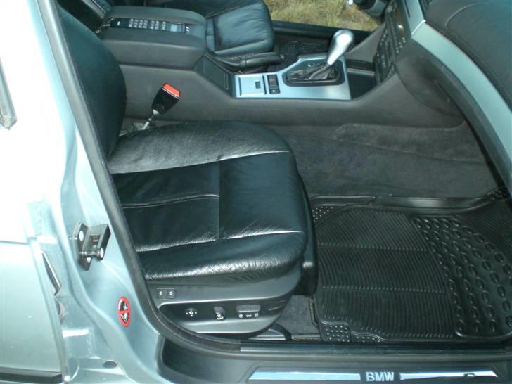 BMW 523 i aut. E39 solgt billede 9